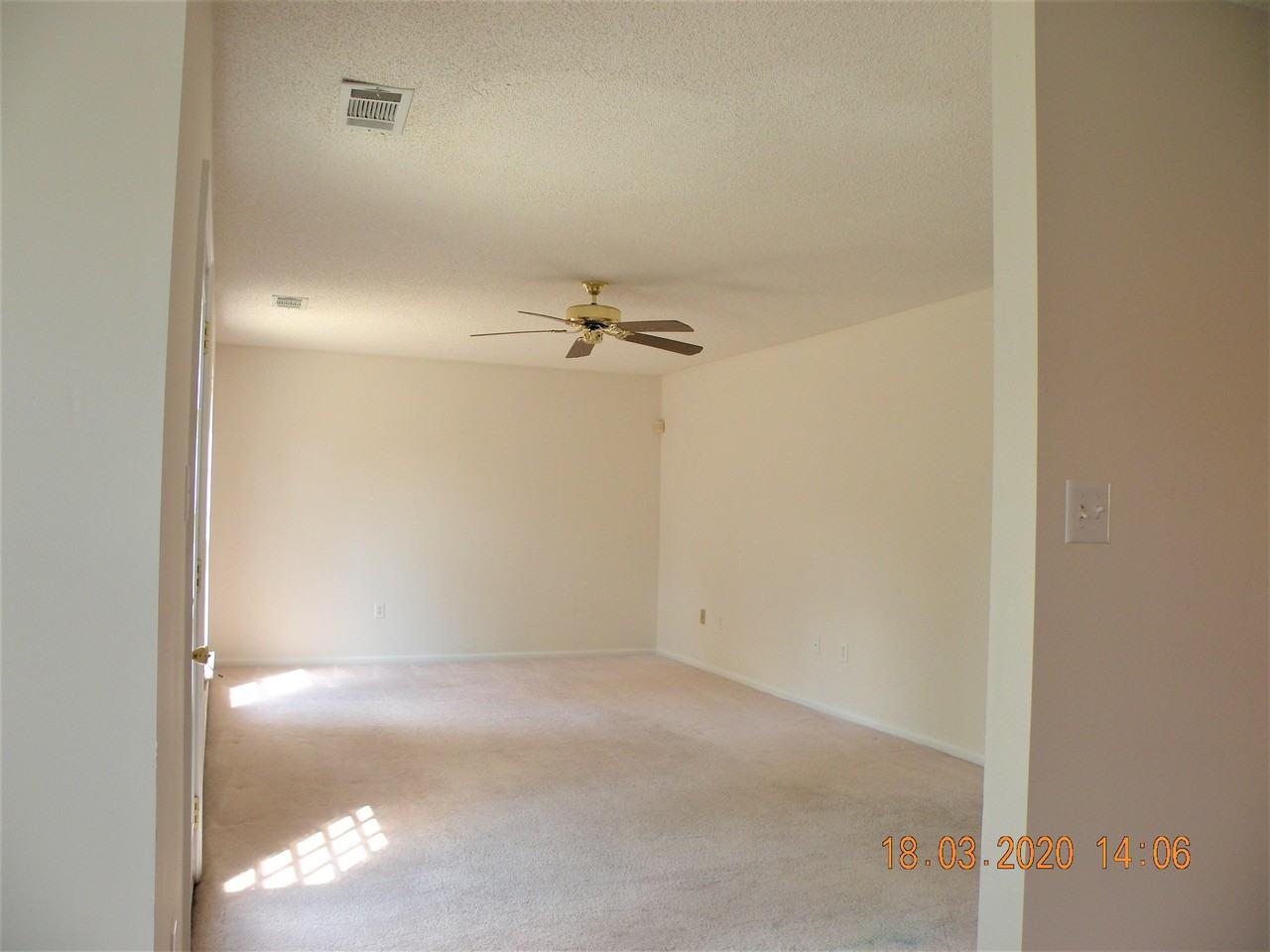 160 Lions Gate Rd #1 - Photo 4 of 10