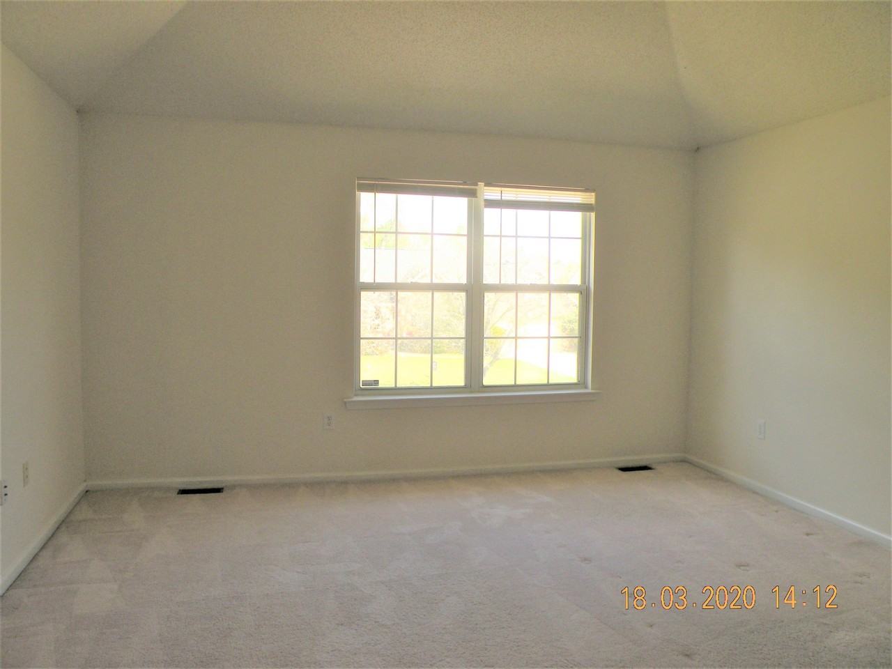 160 Lions Gate Rd #1 - Photo 6 of 10