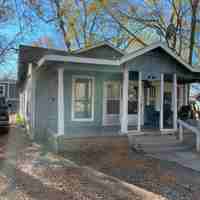 featured image of 1010 S 3rd St #B