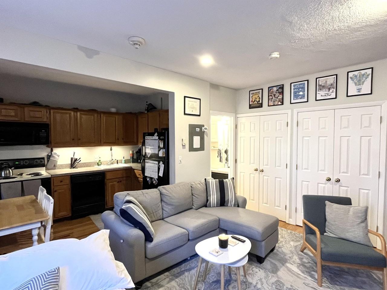 529 Columbus AvenueUnit 1 #1 - Photo 6 of 8