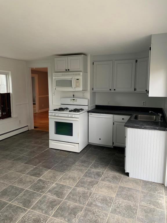 22 Fisher St Unit 1 - Photo 4 of 8