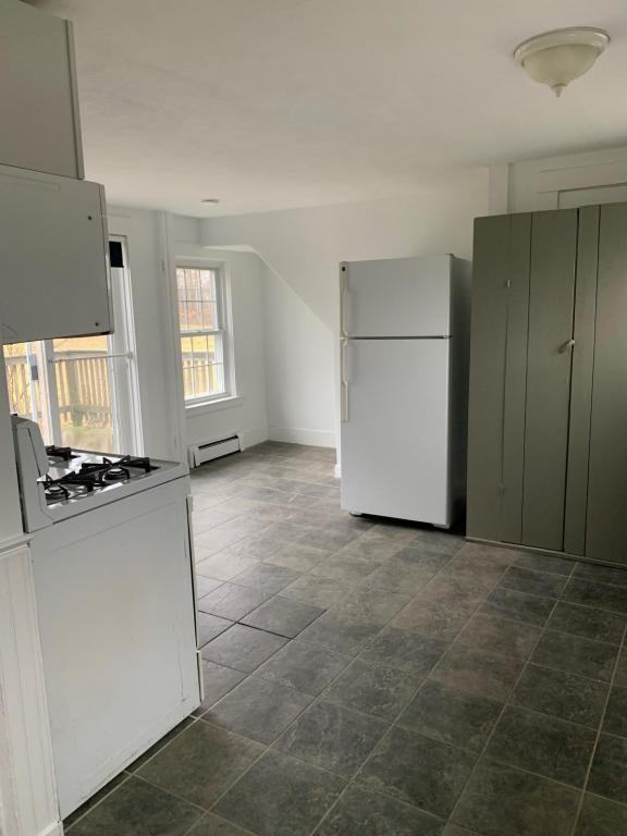 22 Fisher St Unit 1 - Photo 5 of 8