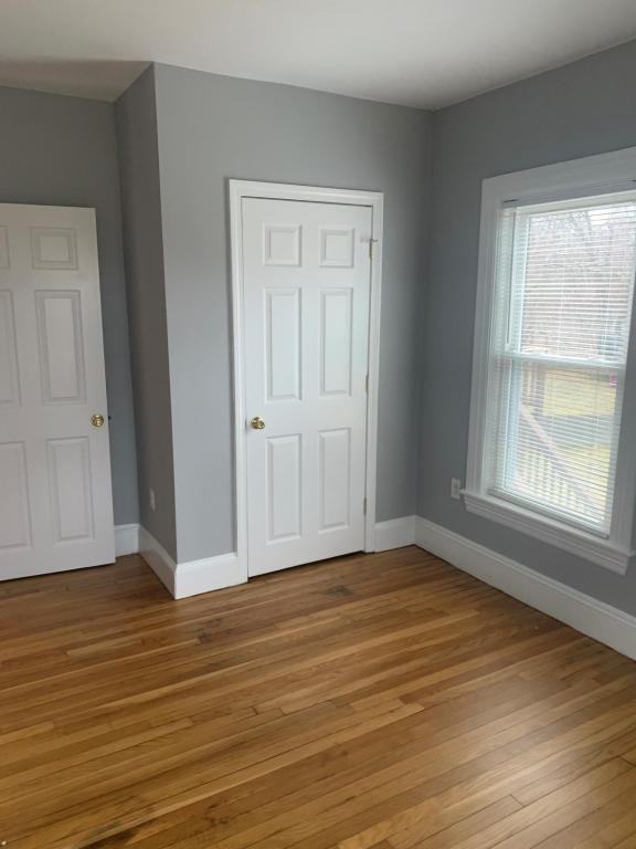 287 Cottage St - Photo 3 of 11