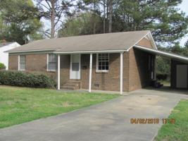 featured image of 739 York Ave S