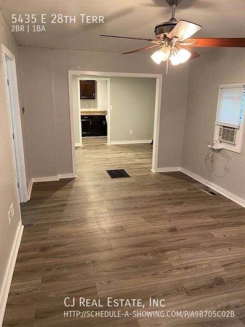 5435 E 28th Ter - Photo 2 of 11