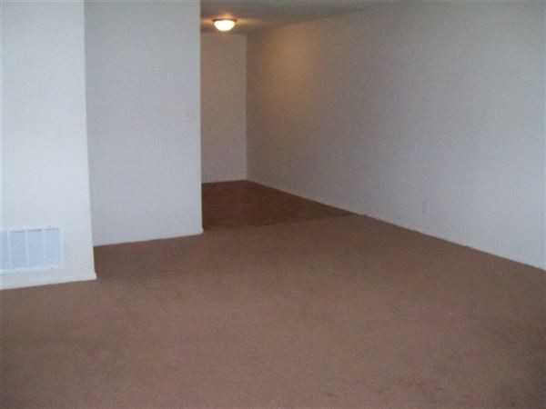 Brentwood Park Apartments - Photo 2 of 2