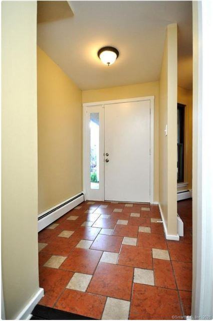 38 Stevens Pl #38STEVENSP - Photo 3 of 36