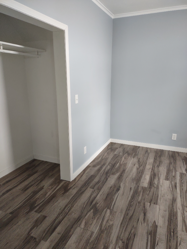 802 Michigan St - Photo 3 of 8