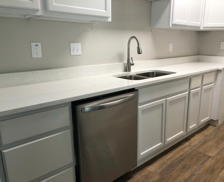 2020 W 10th St #D - Photo 2 of 6