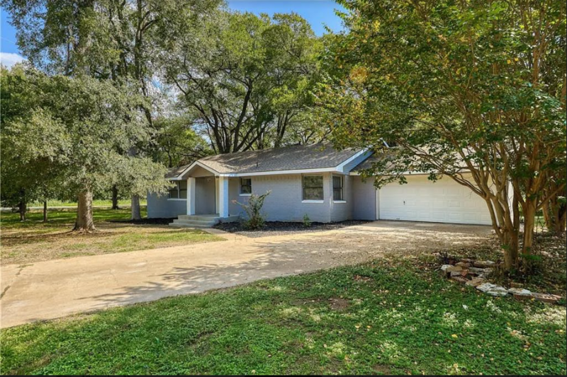 105 Nuuanu Ln - Photo 3 of 26