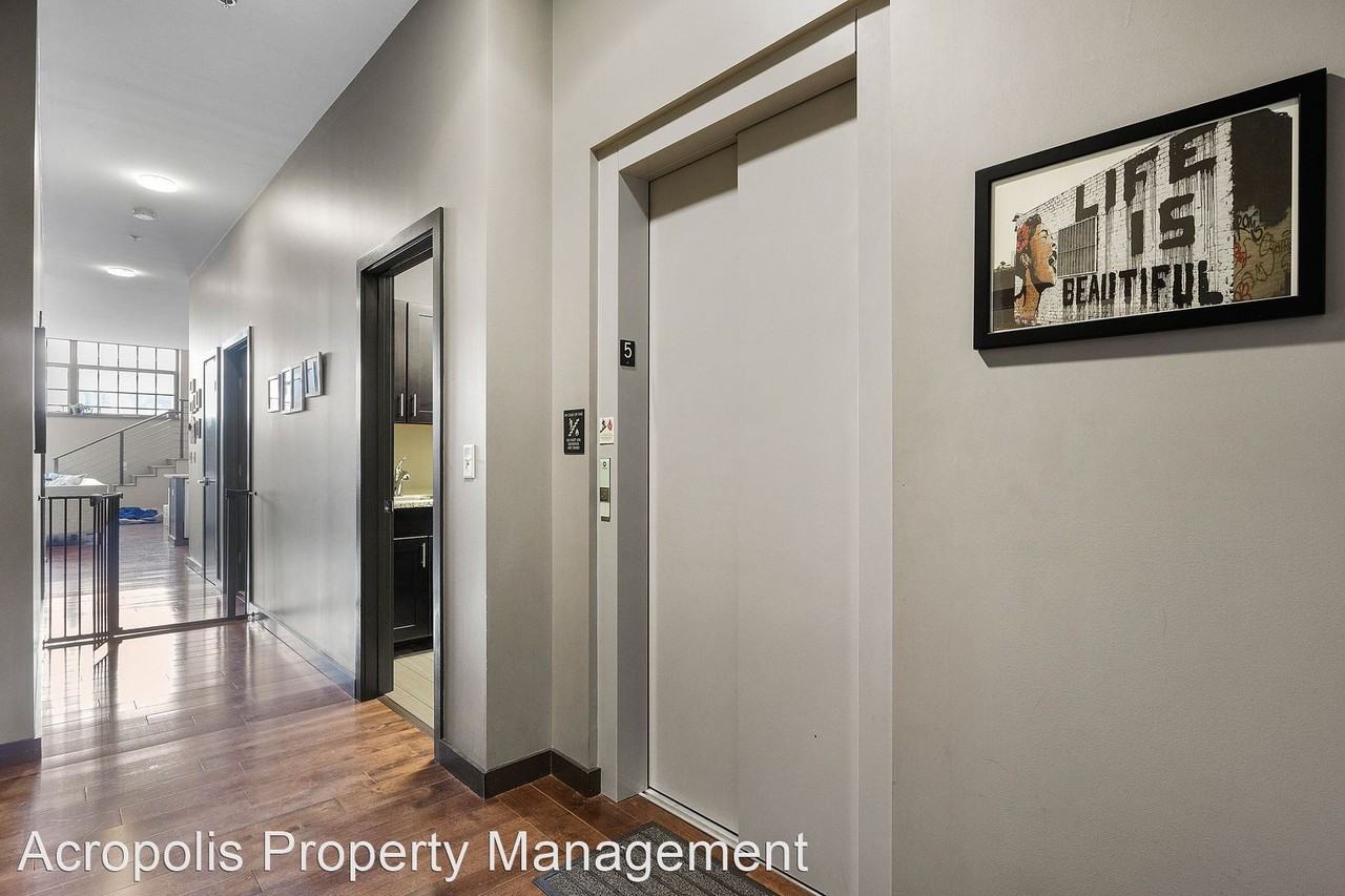 110 Walton Street - Photo 2 of 15