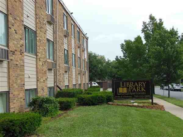 Library Park Apartments - Photo 3 of 5