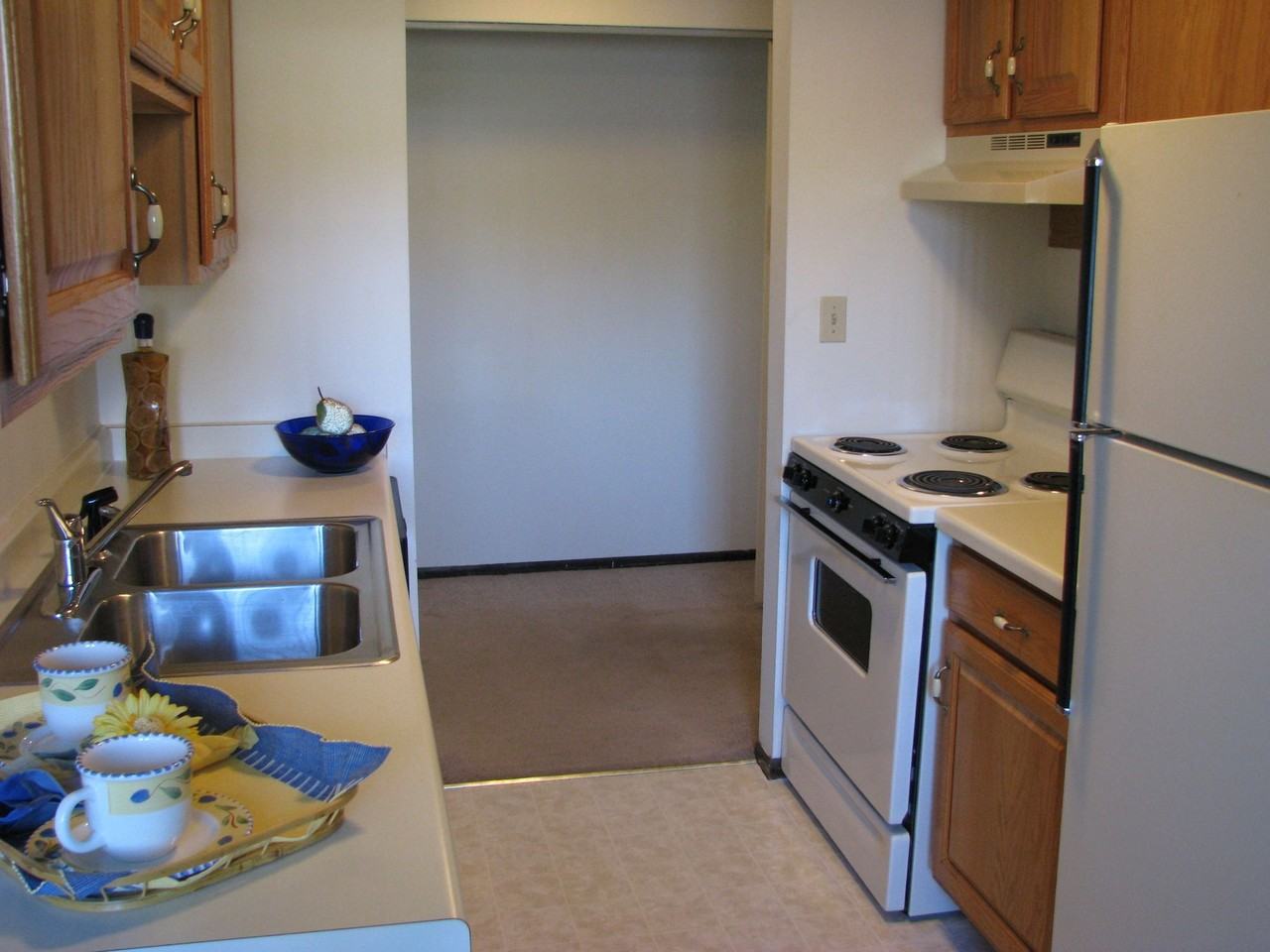 Eastview Apartments - Photo 2 of 17