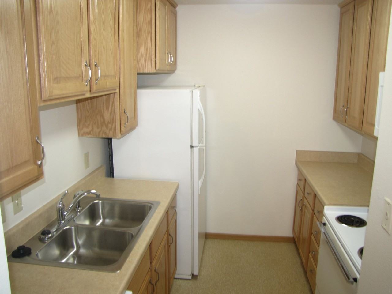 Old West Apartments - Photo 3 of 6