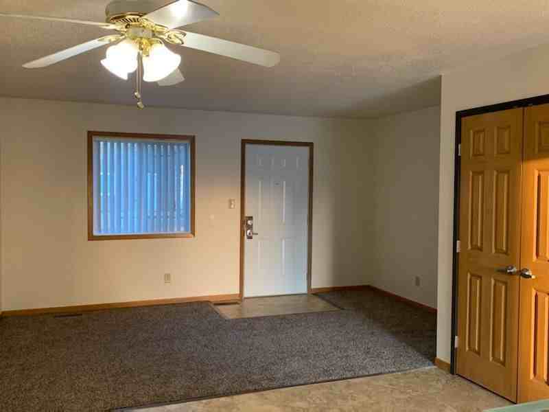 Homestead Townhouses - Photo 6 of 36