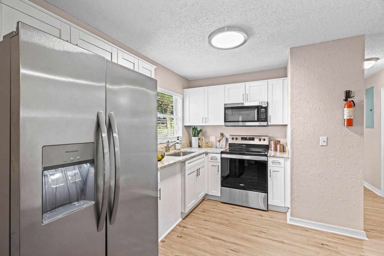 E Palifox St - Photo 3 of 11