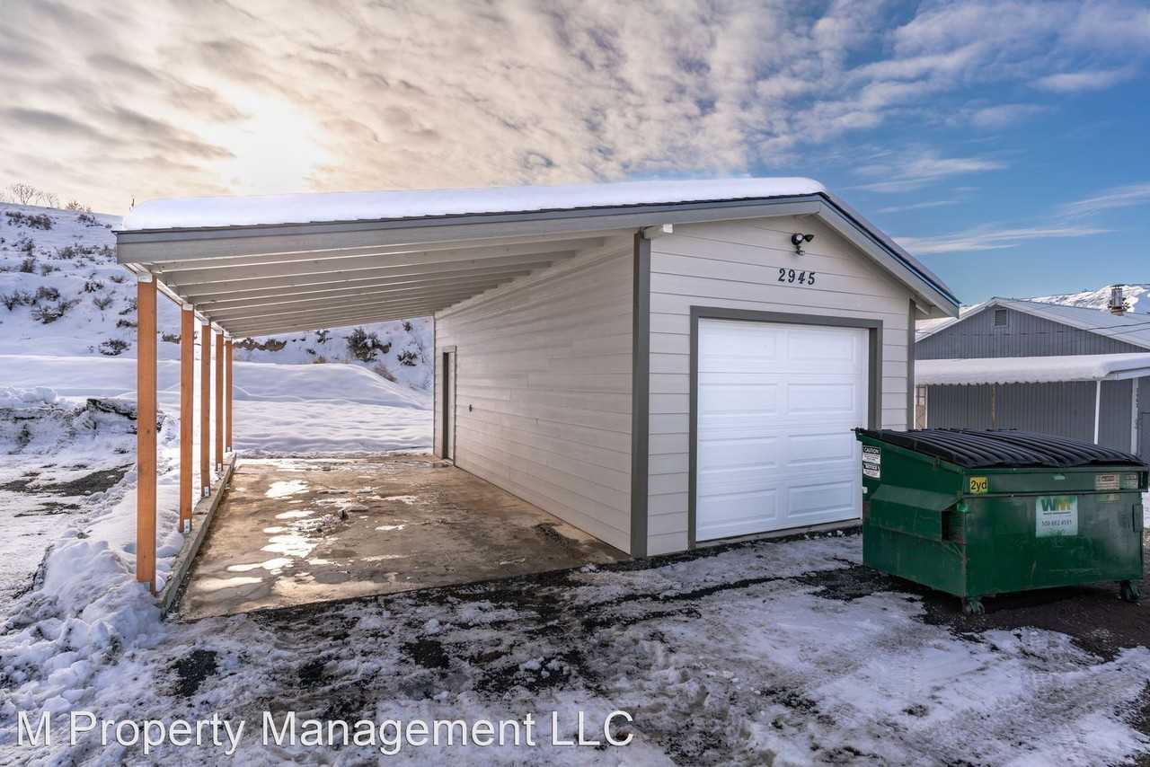 2945 Malaga Alcoa Hwy - Photo 2 of 12