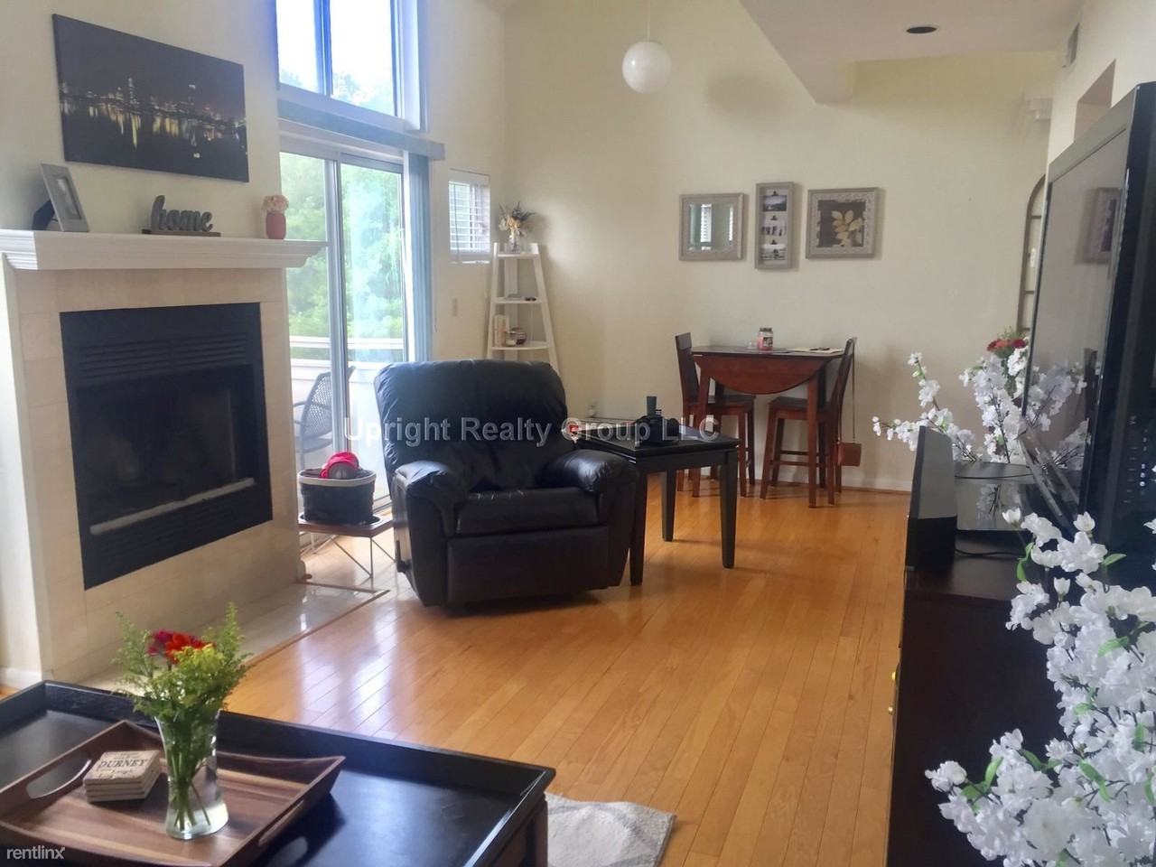 200 Falls Blvd - Photo 2 of 25