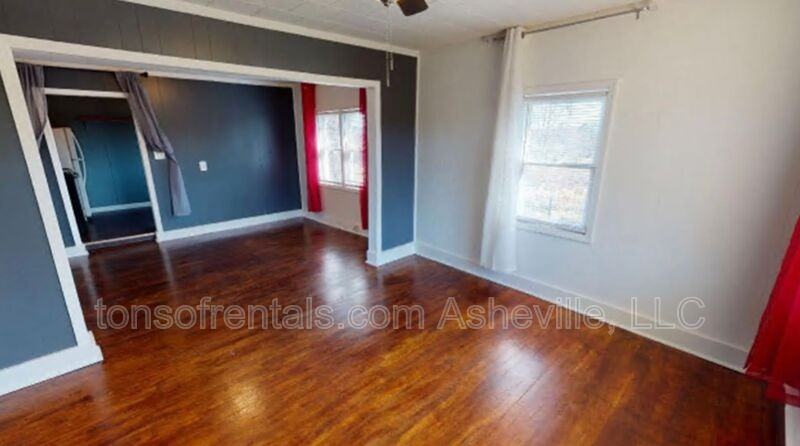 391 Deaverview Rd - Photo 4 of 22