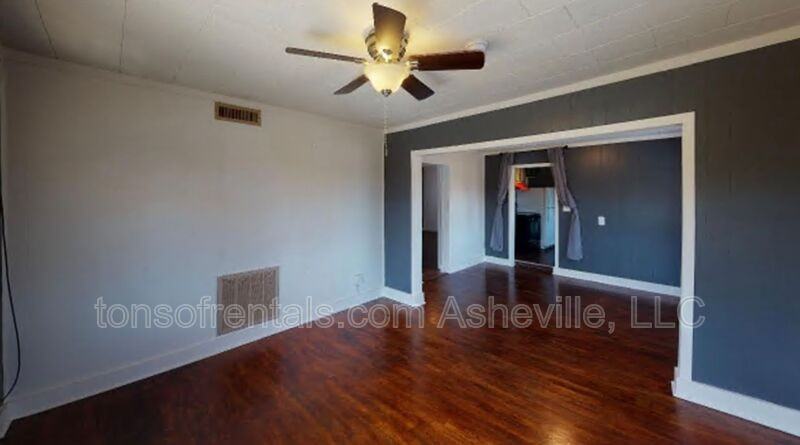 391 Deaverview Rd - Photo 5 of 22
