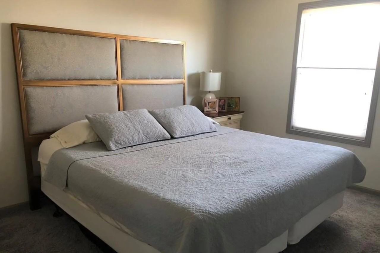 403 Spring St - Photo 2 of 10
