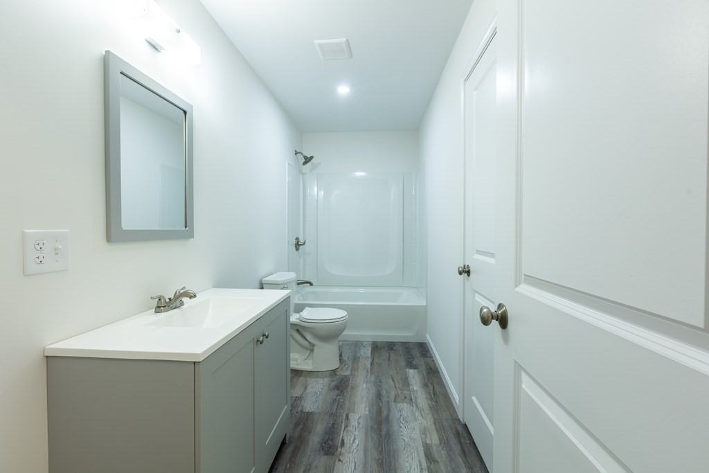 63 Beech Street #2 - Photo 3 of 5