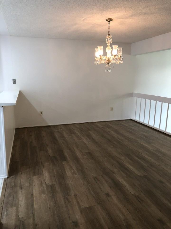 22219 1/2 Erwin Street - Photo 2 of 32