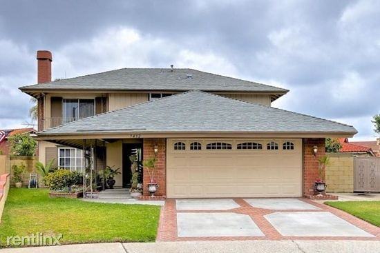 7432 Darlene Cir - Photo 2 of 10