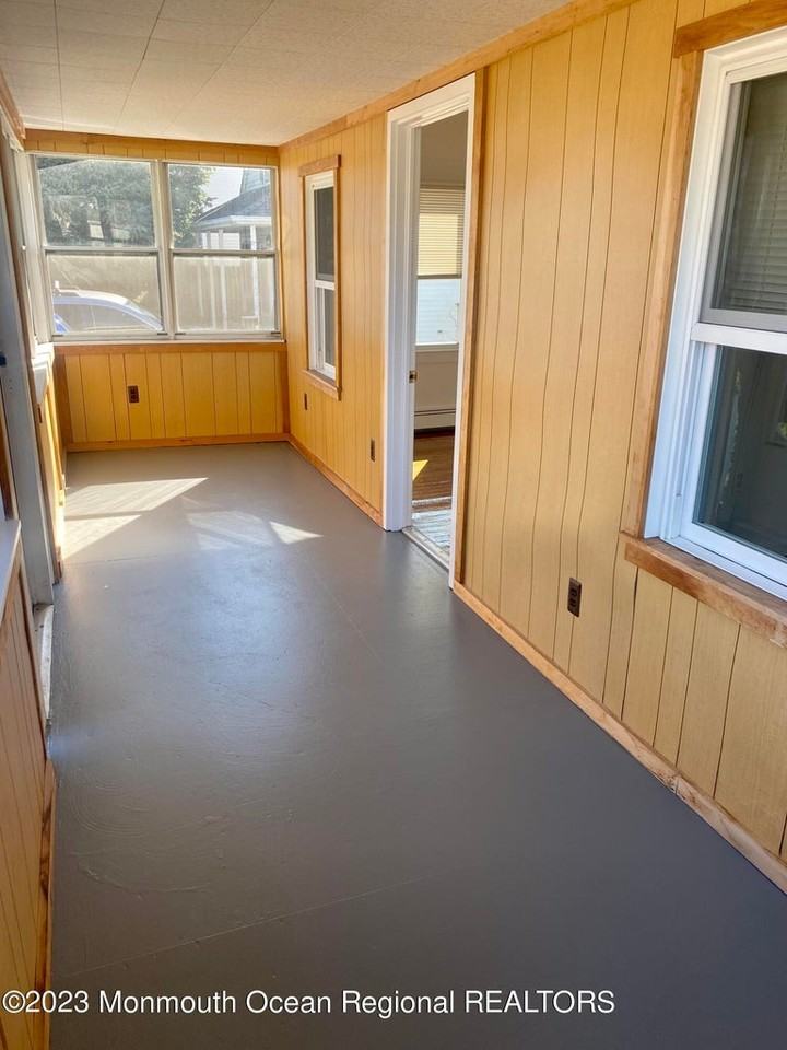 2106 Barnegat Blvd - Photo 2 of 8