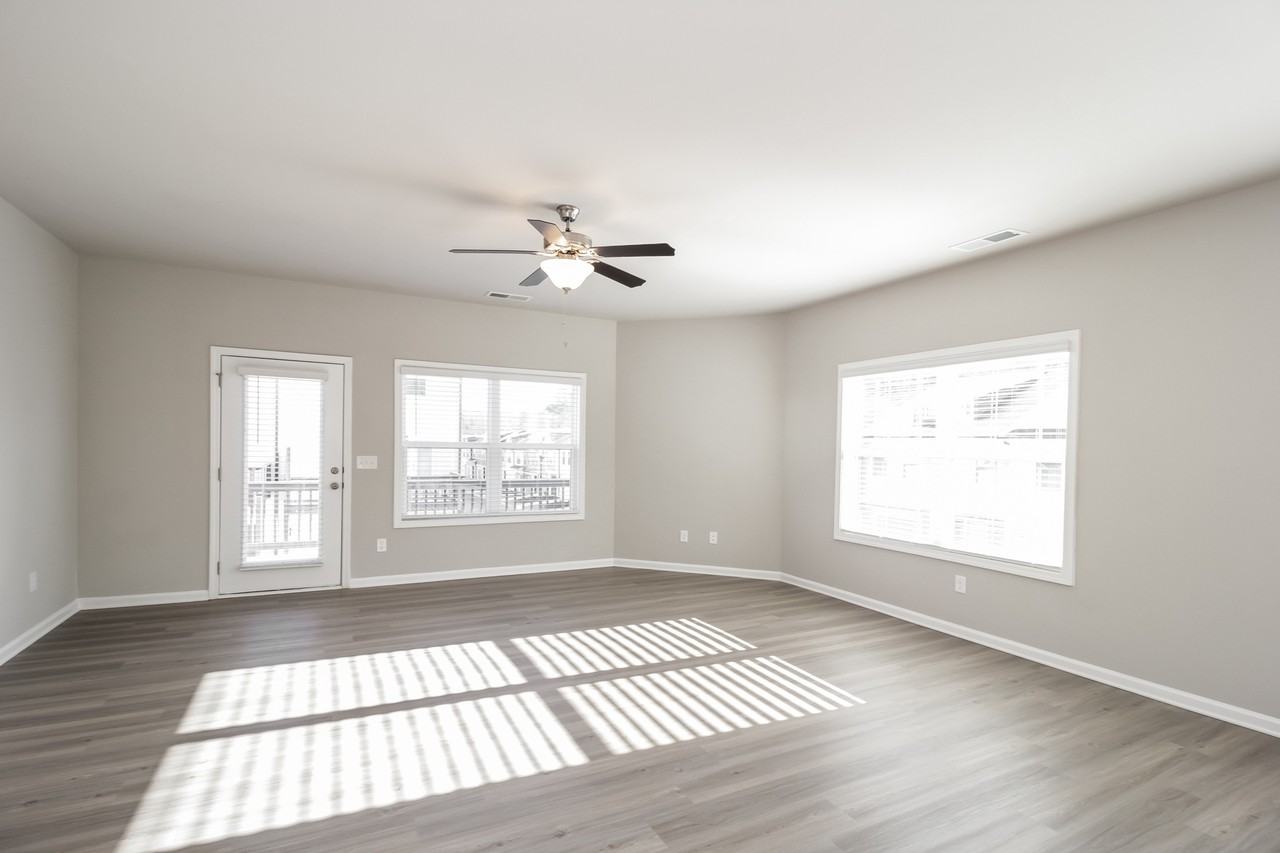 508 Elliston Place - Photo 2 of 35