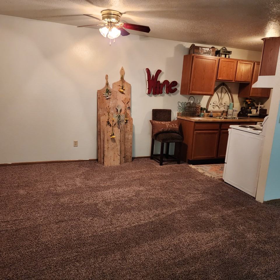 1201 3rd Avenue North #104 - Photo 3 of 13