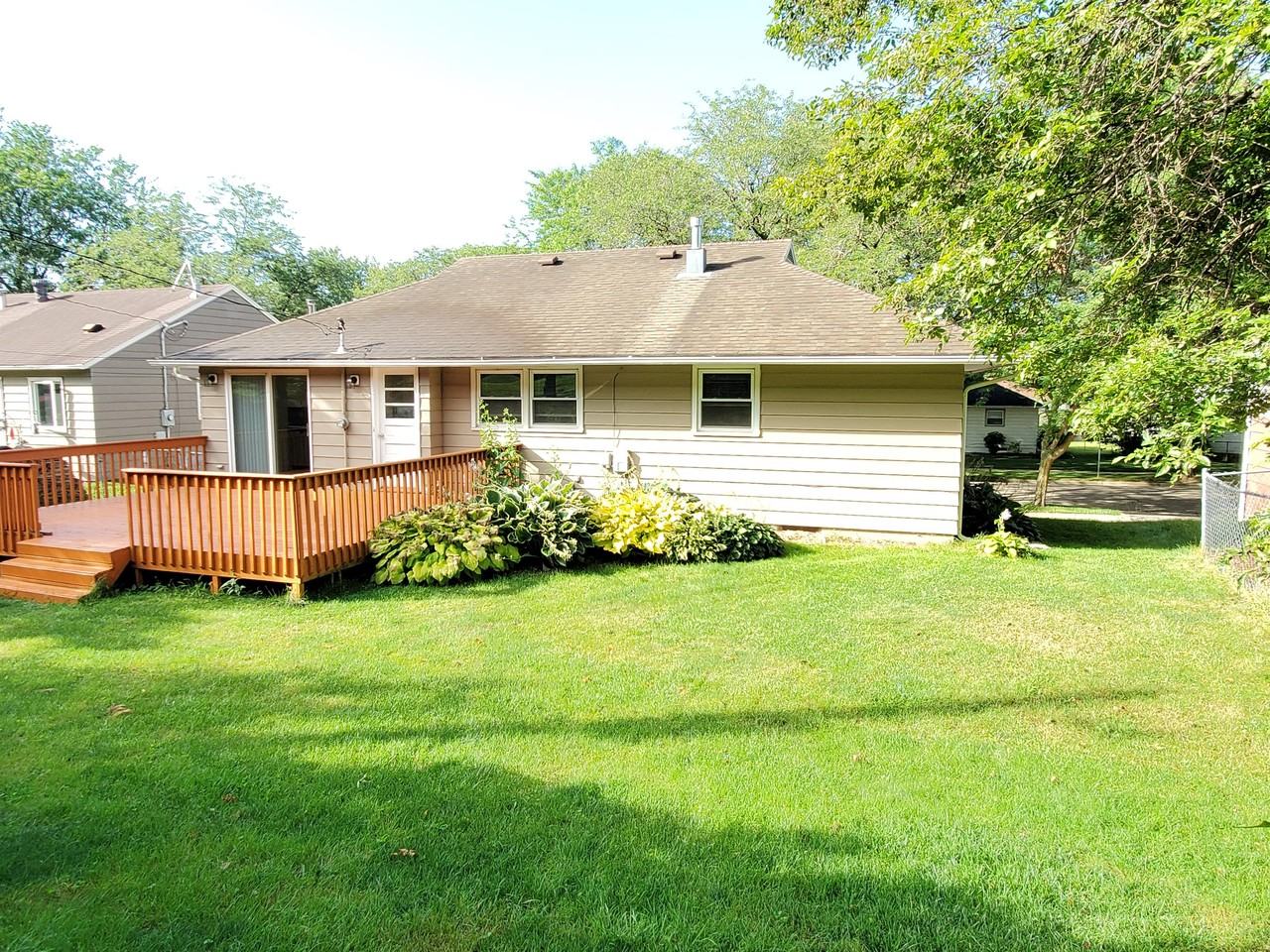 1452 13th Ave Nw #1 - Photo 3 of 23