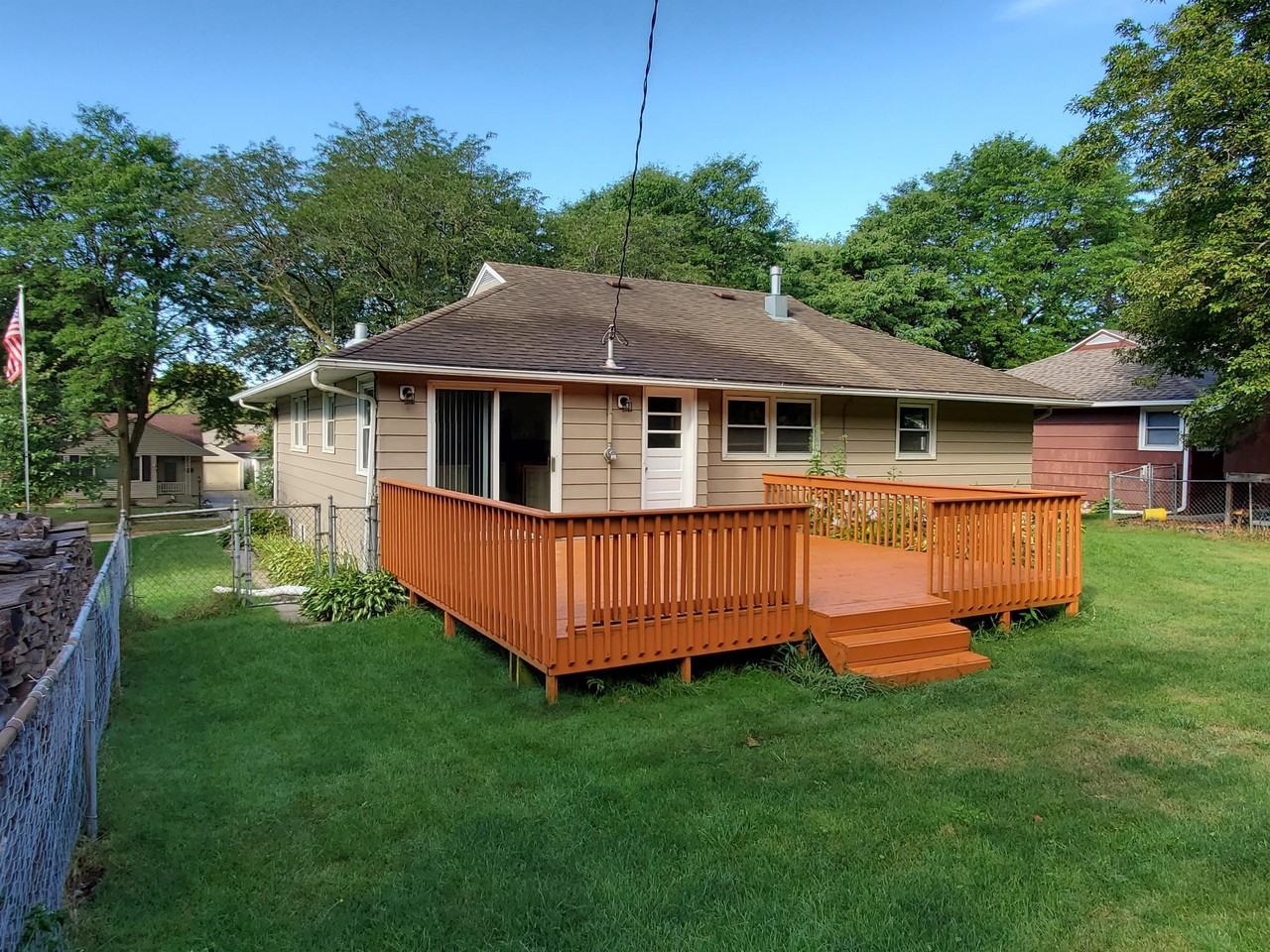 1452 13th Ave Nw #1 - Photo 4 of 23