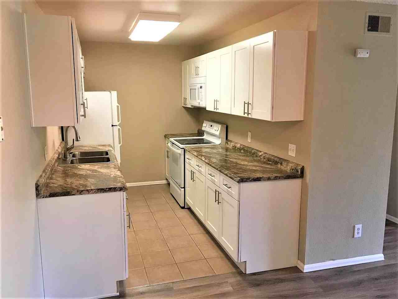 16359 W 10th Ave Apt V6 #V6 - Photo 3 of 8