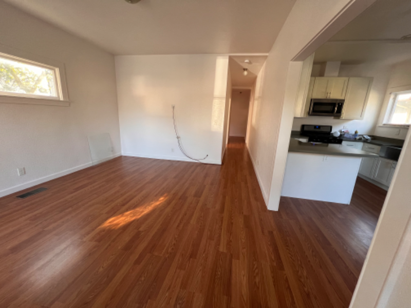 1261 Morgan St - Photo 2 of 13