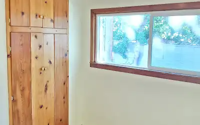 416 East Eli Avenue - Photo 6 of 10