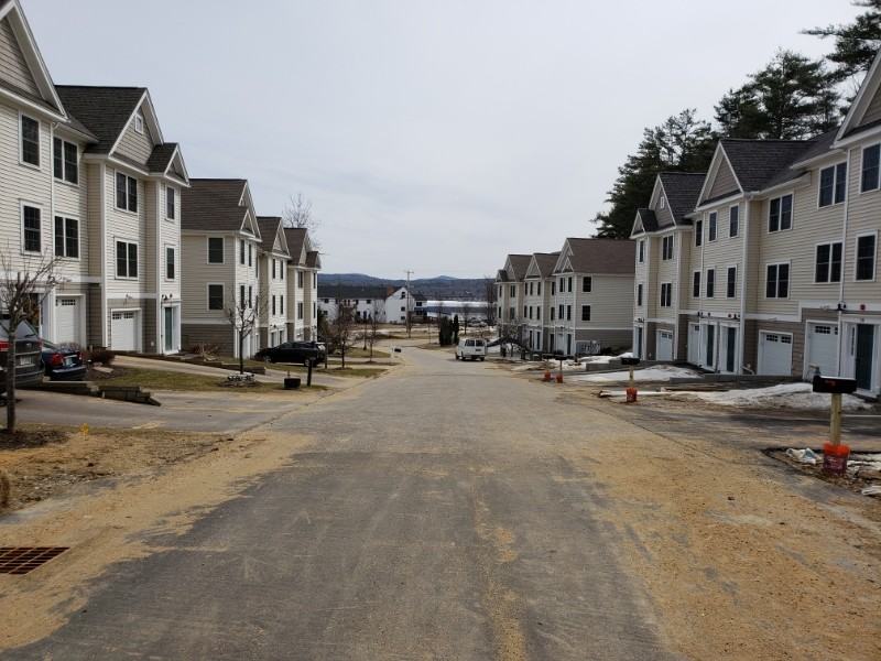 53 Cardigan Ct - Photo 3 of 32