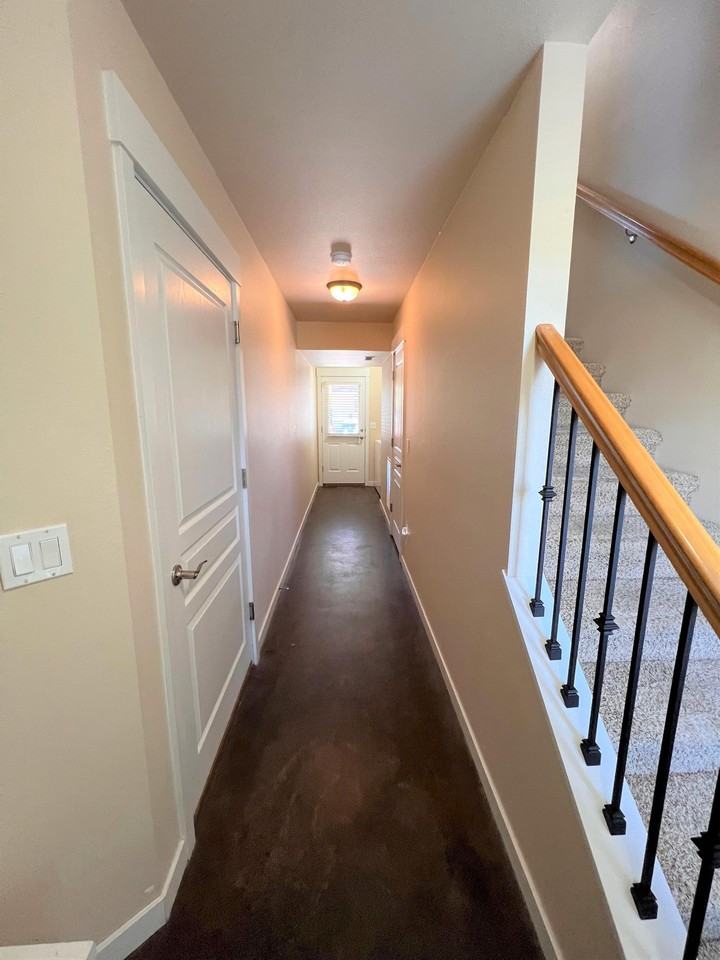 8834 W Pine Valley Ln #1 - Photo 2 of 21
