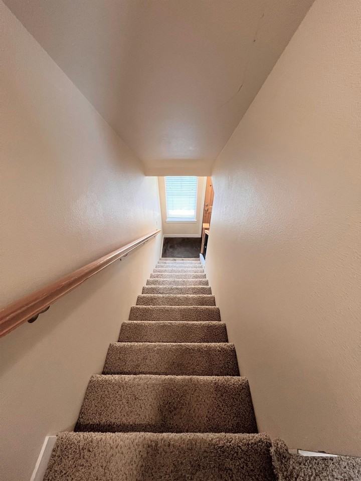8834 W Pine Valley Ln #1 - Photo 4 of 21