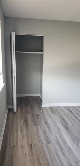 558 West Prairie Avenue - Photo 3 of 21