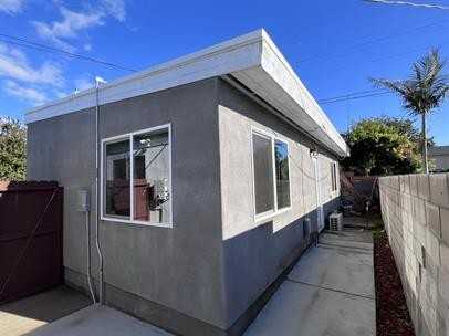 609 Sunset Drive - Photo 2 of 46