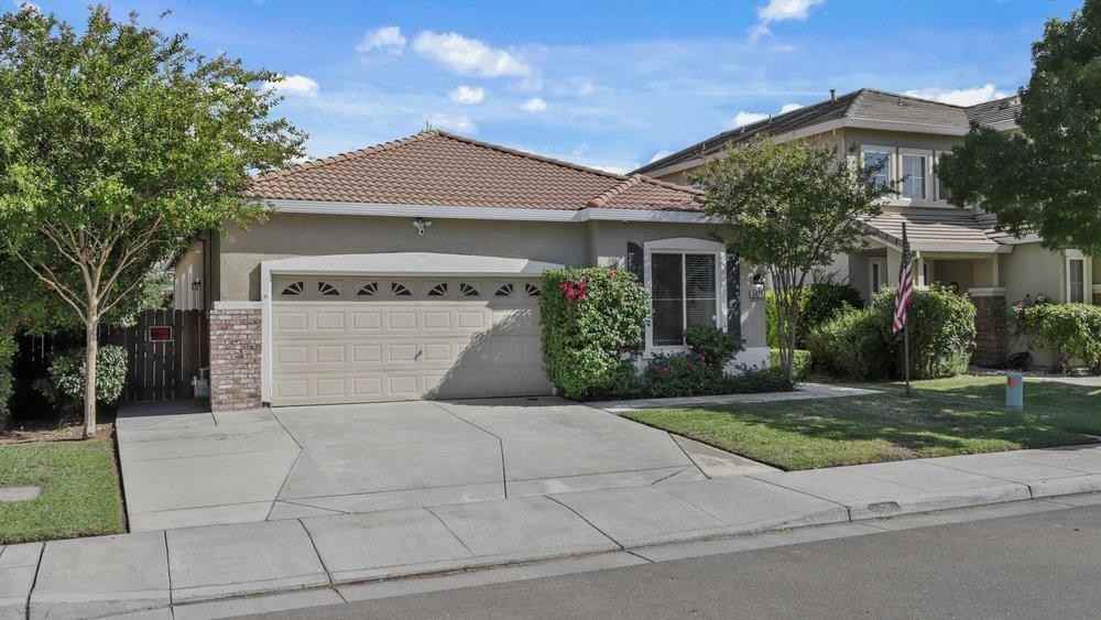 2477 Veneto Ln #1 - Photo 2 of 40