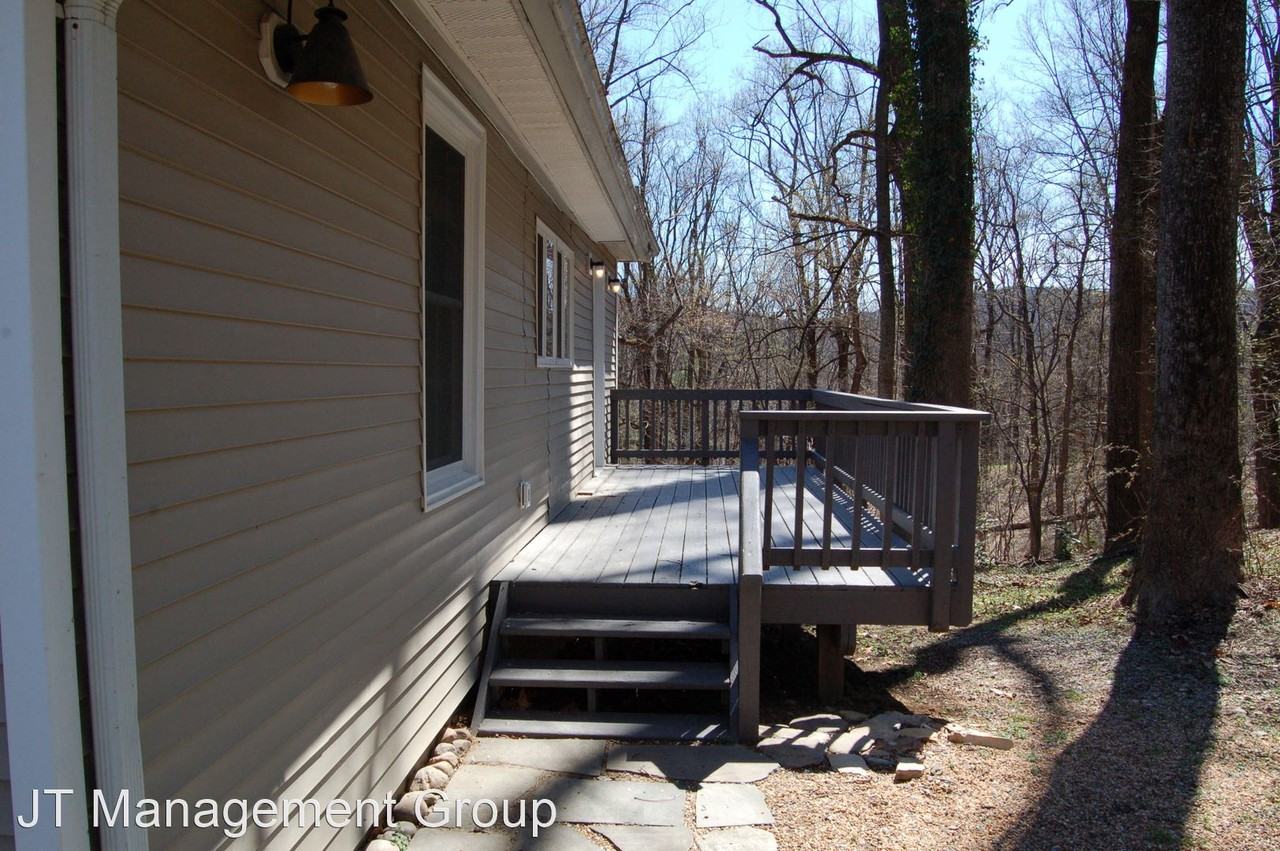 132 Pine Crest Ln - Photo 2 of 30