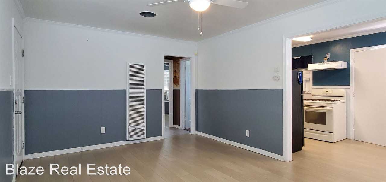 2604 S Pierce St - Photo 2 of 14