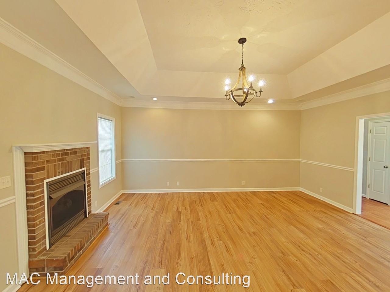 2842 Paran Pointe Dr - Photo 3 of 27