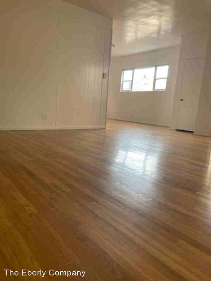 320 S. Elm Drive - Photo 2 of 16