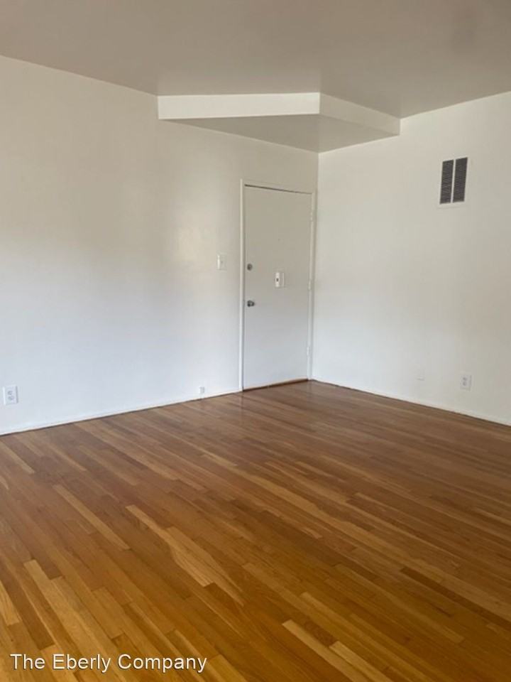 320 S. Elm Drive - Photo 3 of 16