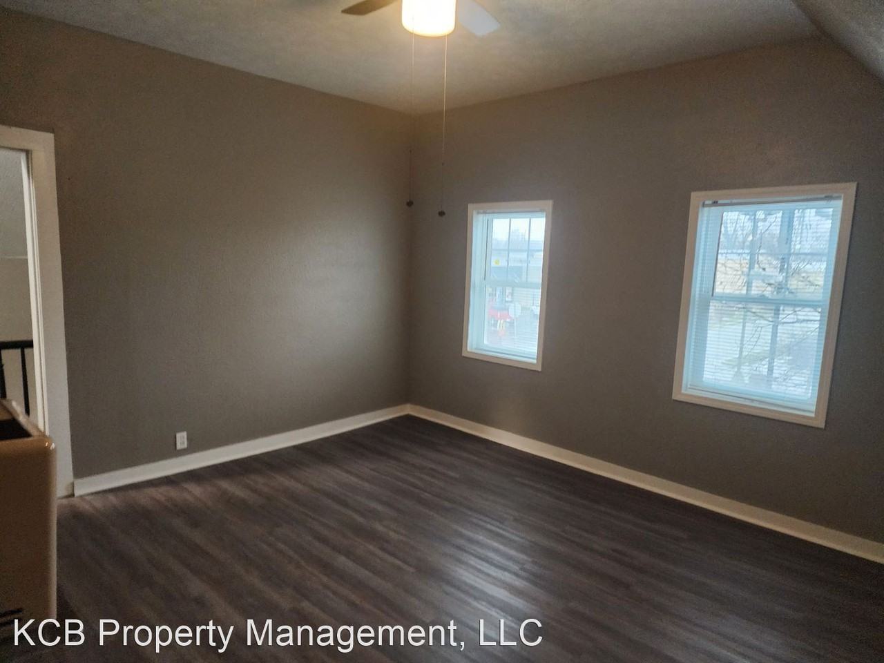 700 01-02 West Market Street - Photo 2 of 9