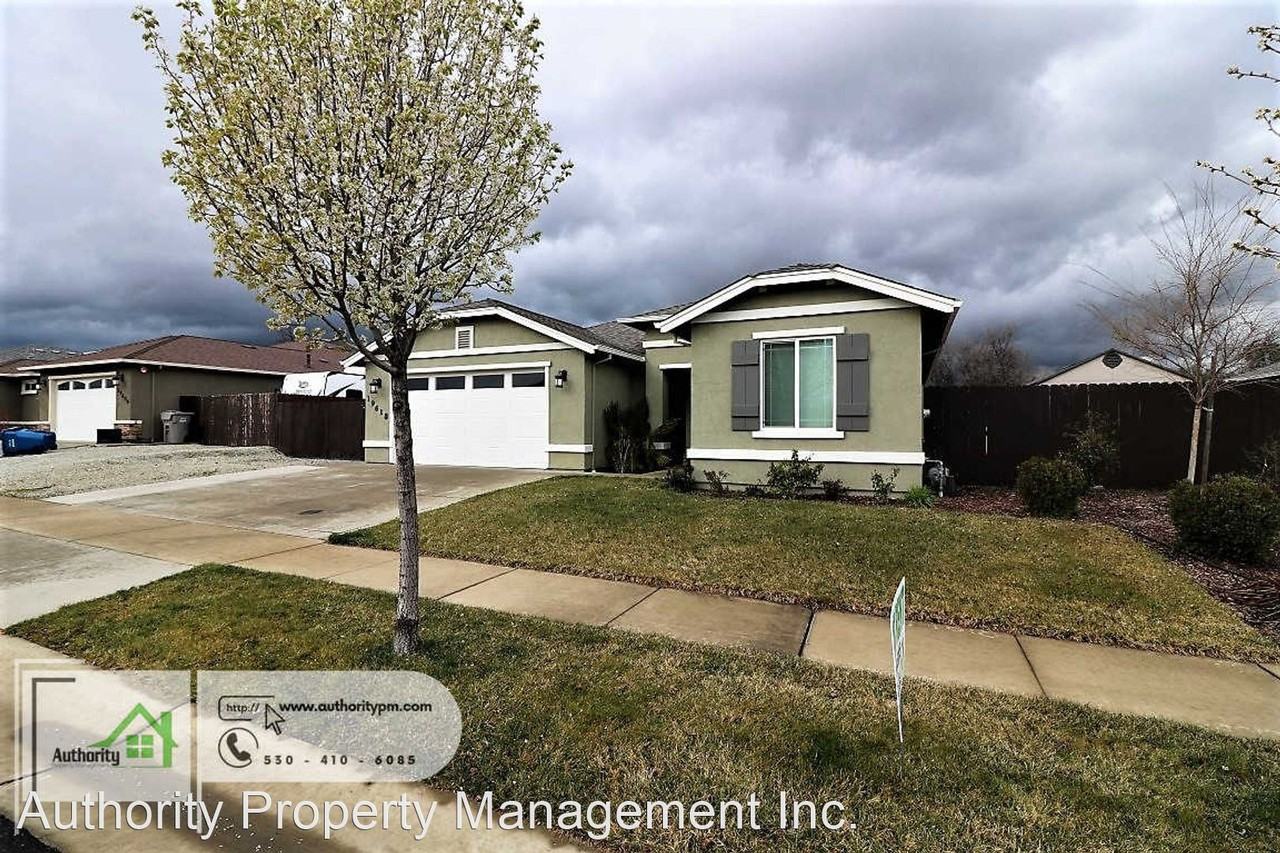 19618 Carnegie Dr - Photo 3 of 35