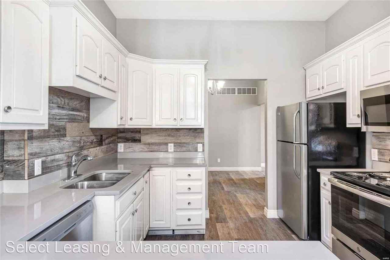 1231 Allen Market Ln - Photo 3 of 20